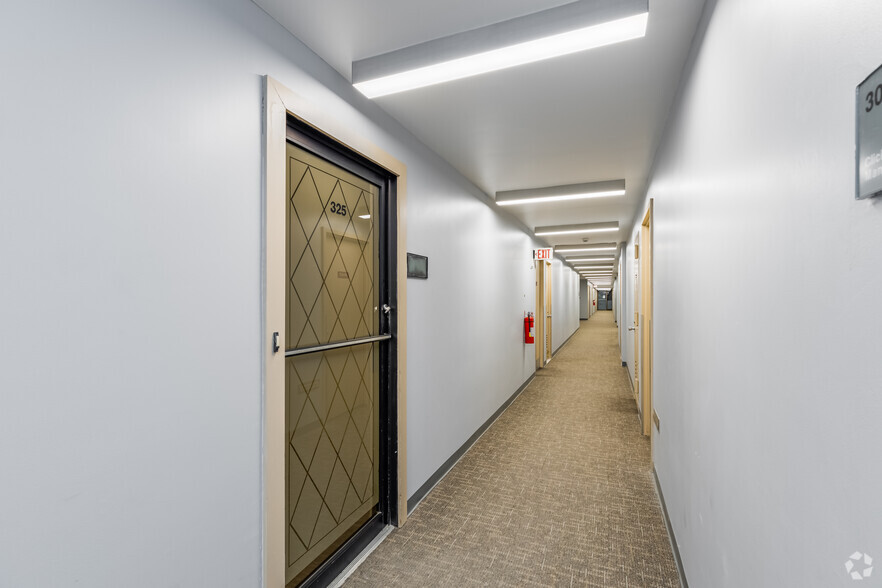 320 Fort Duquesne Blvd, Pittsburgh, PA à vendre - Photo intérieure – Image 2 sur 27
