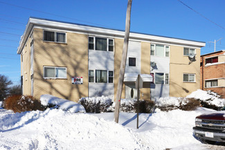 Plus de détails pour 2116 Williamsburg Dr, Waukegan, IL - Logement à vendre
