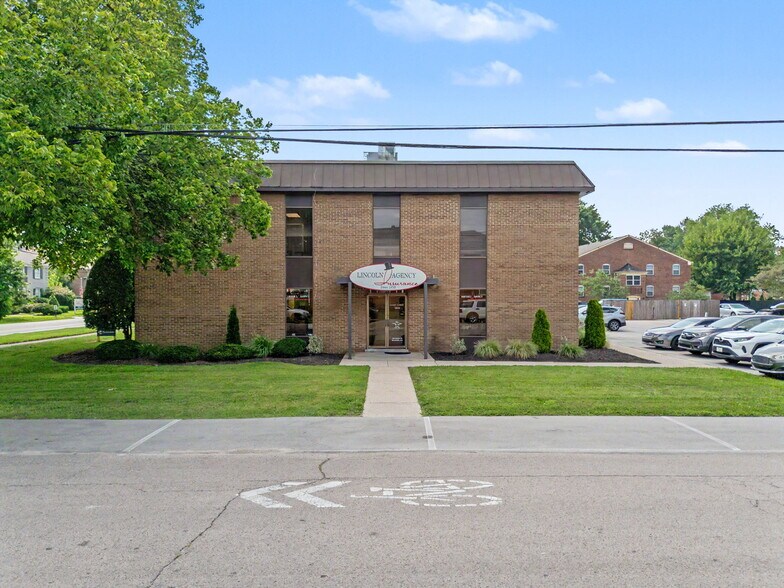 214 Breckenridge Ln, Louisville, KY à vendre - Photo de l’immeuble – Image 3 sur 18