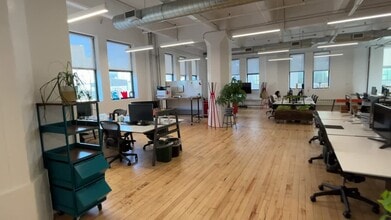 20 Jay St, Brooklyn, NY à louer - Vidéo sur l’annonce professionnelle
