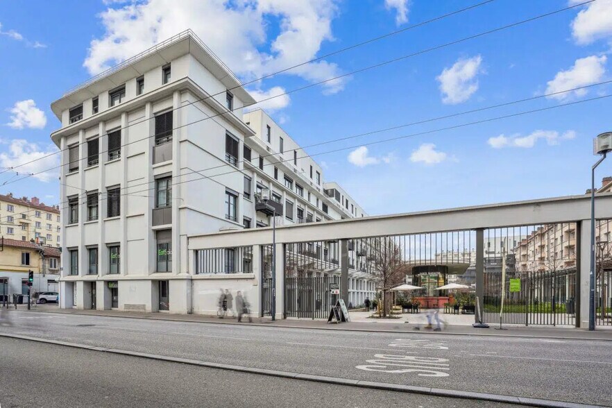 267 Cours Lafayette, Lyon à louer - Photo de l’immeuble – Image 1 sur 7