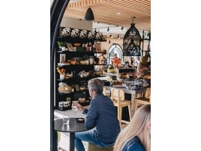 2202 Avenida De La Playa, La Jolla, CA à louer Photo intérieure– Image 1 sur 1