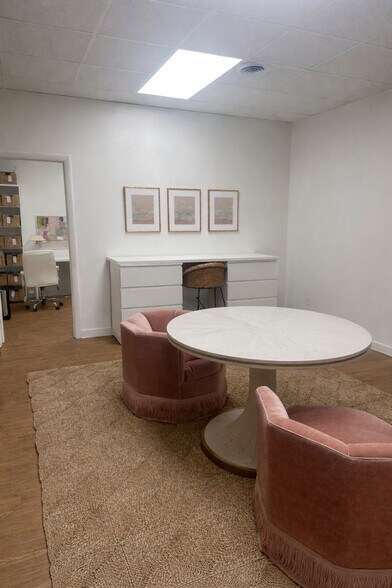 4721 Trousdale Dr, Nashville, TN à louer - Photo intérieure – Image 2 sur 13