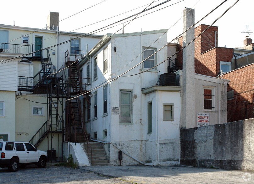 527 Swede St, Norristown, PA à louer - Photo de l’immeuble – Image 3 sur 3