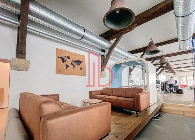 Bureau dans Bordeaux à louer - Photo intérieure – Image 2 sur 9