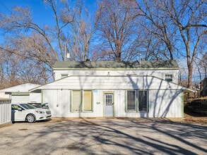 3416 Vinton St, Omaha, NE à louer Photo intérieure– Image 1 sur 12