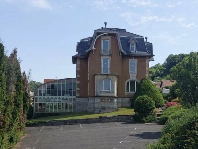 Plus de détails pour Bureau à vendre