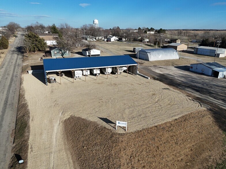 304 E 16th St, Concordia, KS à vendre - Photo de l’immeuble – Image 2 sur 5