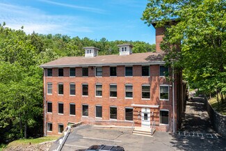 Plus de détails pour 27 Glen Rd, Sandy Hook, CT - Coworking à louer