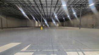 Plus de détails pour 2301-2337 U.S. Hwy 70, Garner, NC - Industriel/Logistique à louer