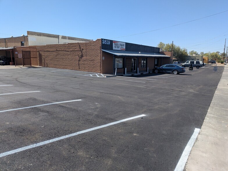 2619 N Stone Ave, Tucson, AZ à louer - Photo principale – Image 1 sur 31