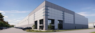 Plus de détails pour 410 E Woodside Ave, Bellport, NY - Industriel/Logistique à louer