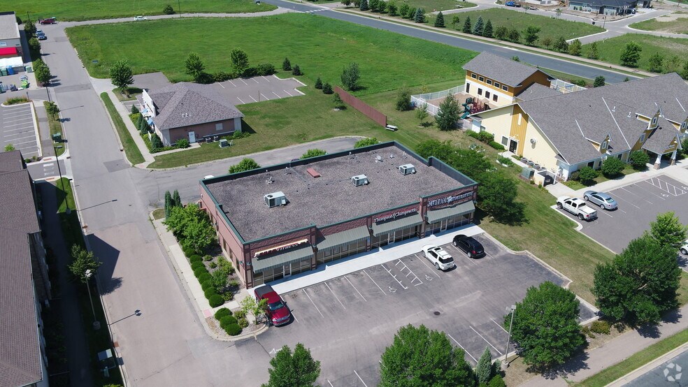 327 13th St S, Delano, MN à louer - Aérien – Image 3 sur 5