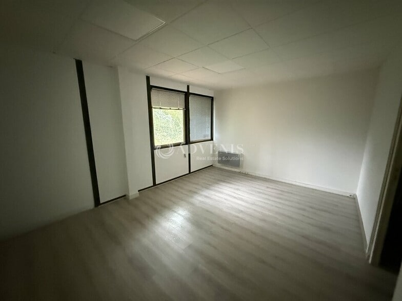 52 Rue D'Emerainville, Croissy-Beaubourg à louer - Photo intérieure – Image 2 sur 4