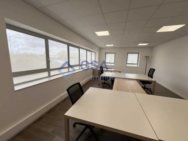 Plus de détails pour Bureau à vendre