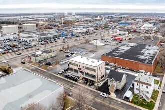 2015-2025 Av Huitième, Montréal, QC - Vue aérienne  vue de carte