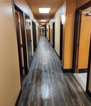 2922 Glen Dr, Coquitlam, BC à louer Photo intérieure– Image 1 sur 7