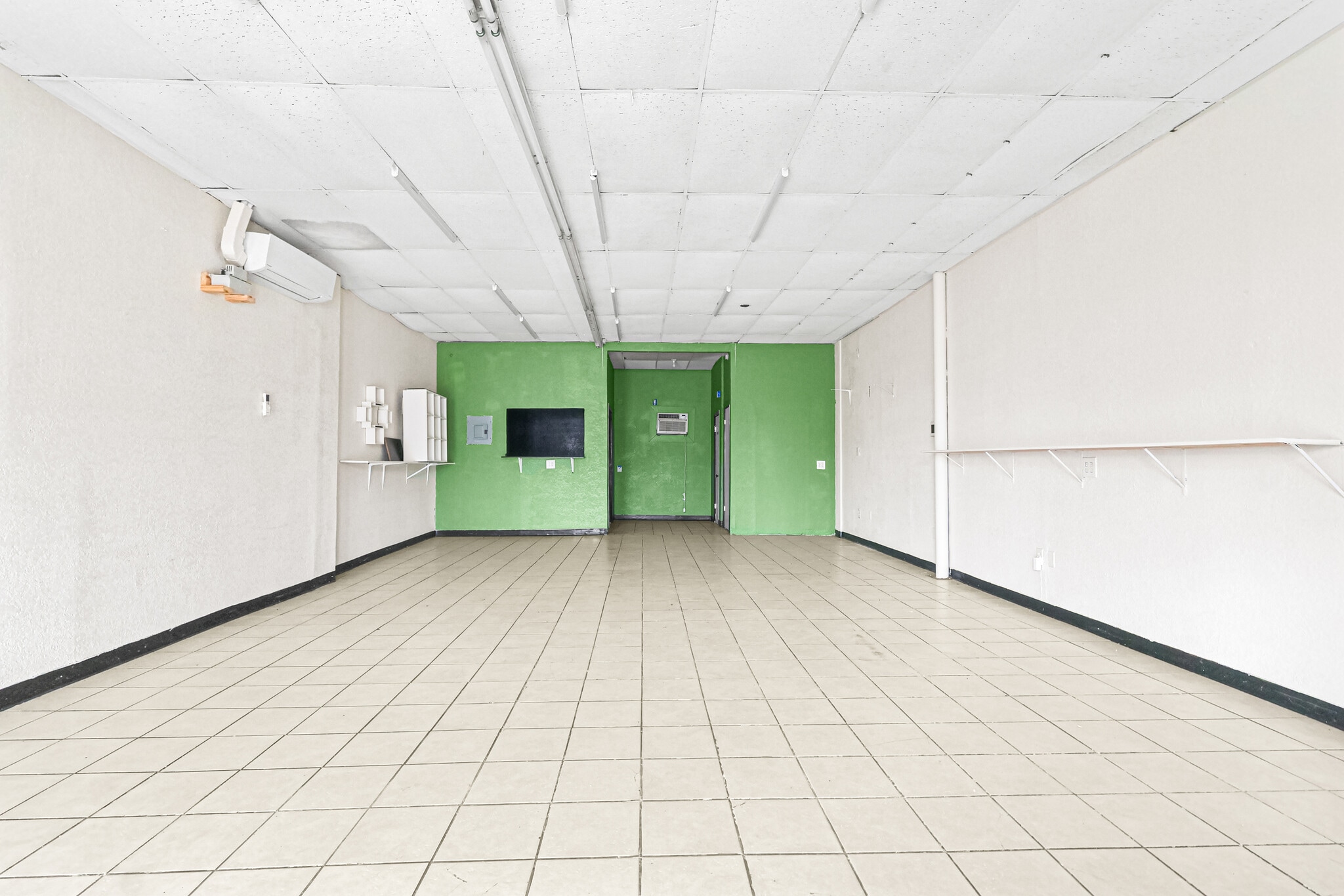 3117-3121 Blanco Rd, San Antonio, TX à louer Photo intérieure– Image 1 sur 15