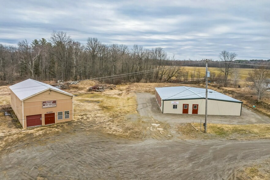 7 Mill St, Corinna, ME à vendre - Photo de l’immeuble – Image 1 sur 5