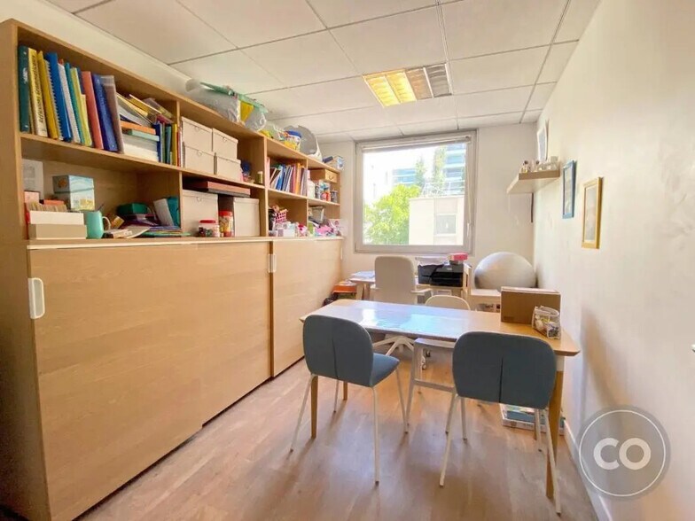 Bureau dans Boulogne-Billancourt à louer - Photo de l’immeuble – Image 3 sur 6