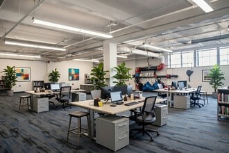 620 S Elm St, Greensboro, NC à louer Photo intérieure– Image 2 sur 2