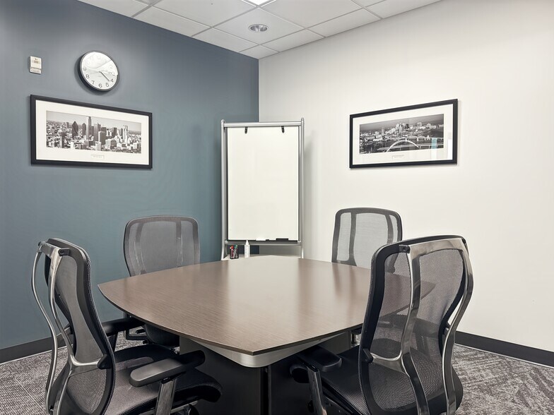 3100 W Ray Rd, Chandler, AZ à louer - Photo de l’immeuble – Image 1 sur 3