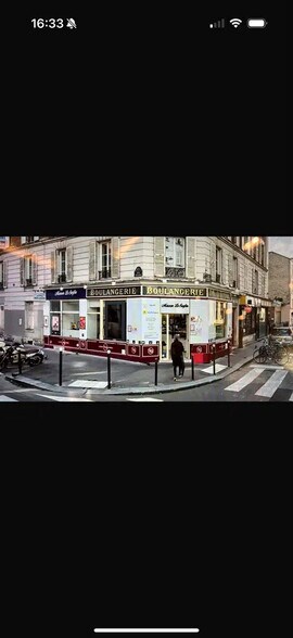 Local commercial dans Paris à vendre - Photo de l’immeuble – Image 1 sur 3