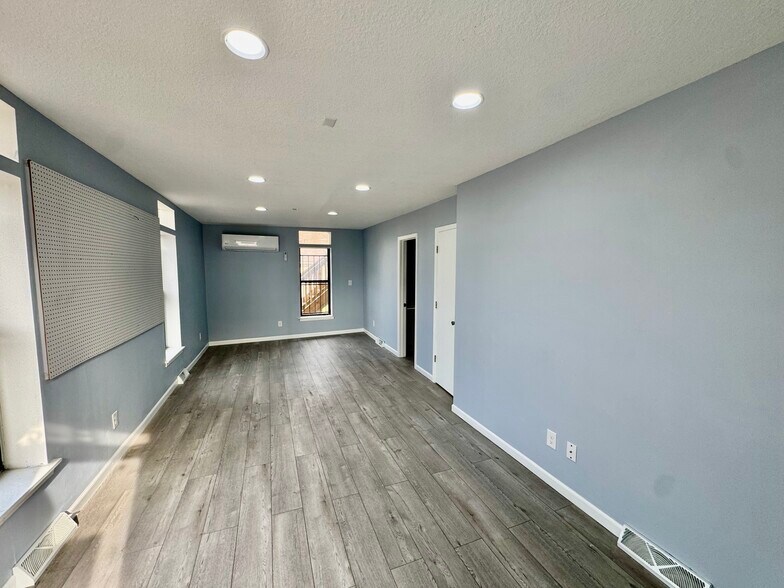 225 N 7th St, Kansas City, KS à vendre - Photo intérieure – Image 3 sur 10