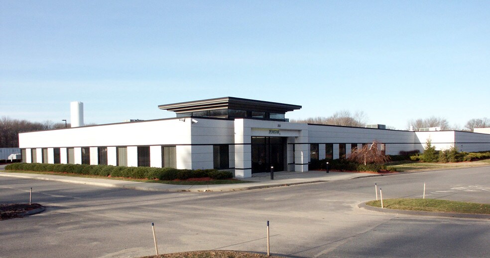 355 Constitution Dr, Taunton, MA à louer - Autre – Image 2 sur 12