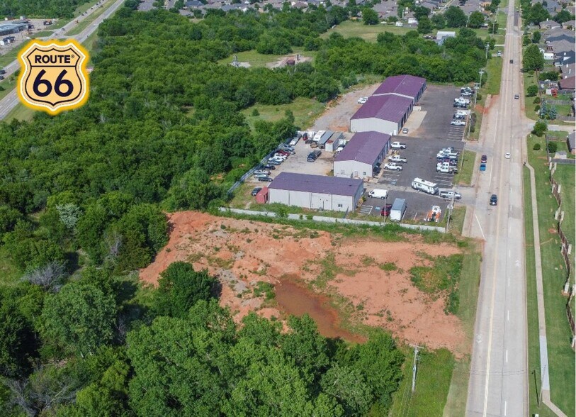 1401 LAKESHORE DRIVE portefeuille de 2 biens à vendre sur LoopNet.fr - Photo de l’immeuble – Image 2 sur 5