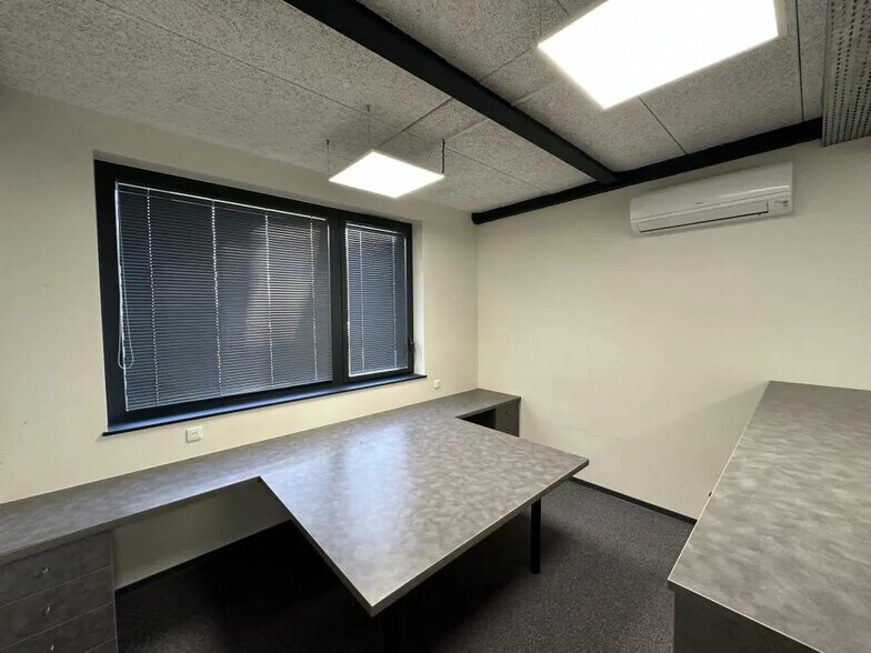 Bureau dans Nogent-le-Phaye à vendre - Photo de l’immeuble – Image 3 sur 16