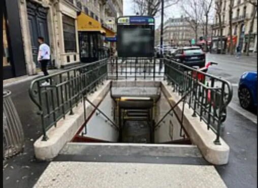 Local commercial dans Paris à louer Photo de l’immeuble– Image 1 sur 6
