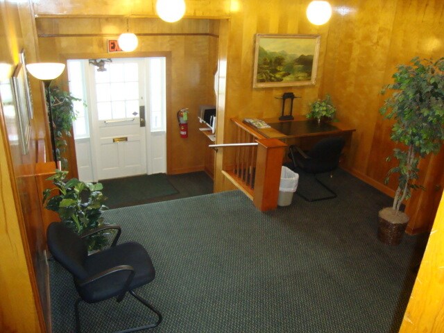 130 N La Grange Rd, La Grange, IL à vendre - Photo de l’immeuble – Image 3 sur 14