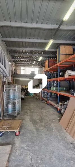 Local d’activités dans Noisy-le-Sec à louer - Photo de l’immeuble – Image 3 sur 4