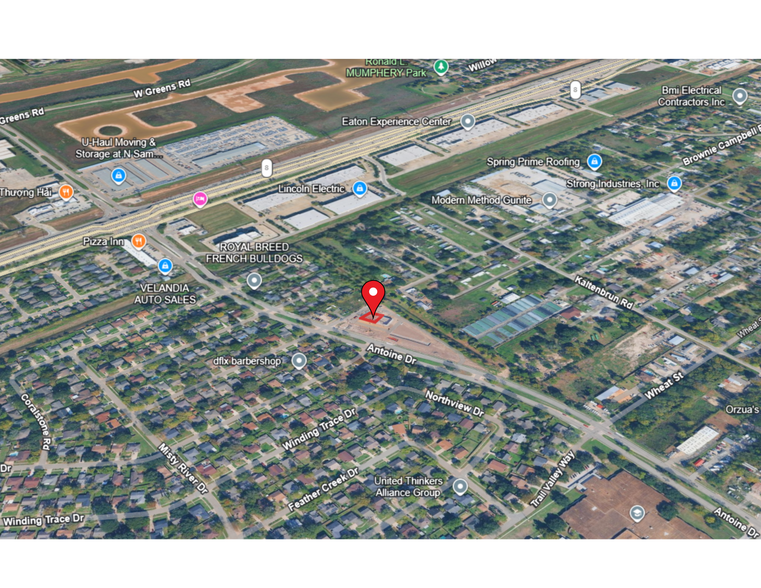 10402 Antoine Dr, Houston, TX à louer - Photo de l’immeuble – Image 3 sur 5