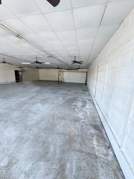 727 Anderson St, Belton, SC à louer - Photo de l’immeuble – Image 3 sur 4