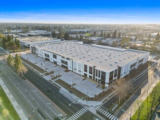 Plus de détails pour 3130-3100 S Harbor, Santa Ana, CA - Industriel/Logistique à vendre