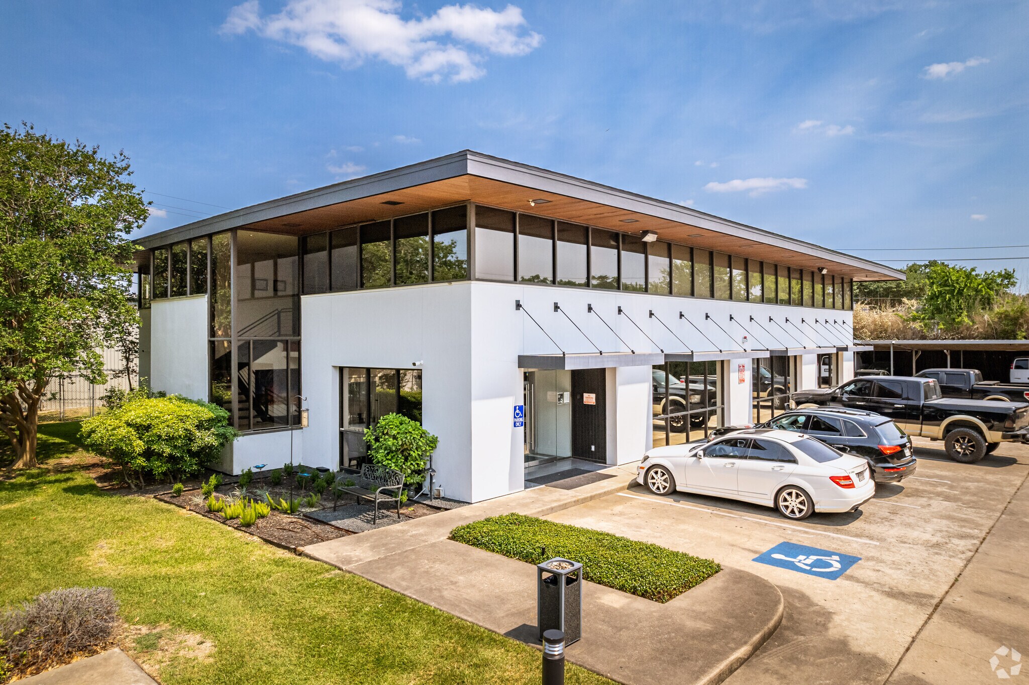 6343 Skyline Dr, Houston, TX à vendre Photo principale– Image 1 sur 27