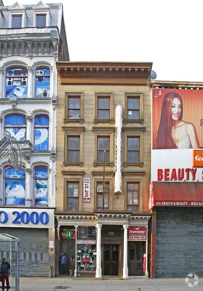 372-374 Fulton St, Brooklyn, NY à louer - Photo de l’immeuble – Image 2 sur 4