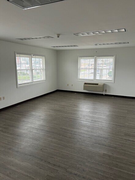 1185 Morris Ave, Union Township, NJ à louer - Photo de l’immeuble – Image 3 sur 15