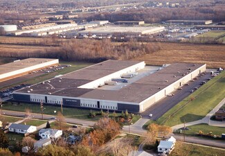 Plus de détails pour 18665-18753 Sheldon Rd, Middleburg Heights, OH - Industriel/Logistique à louer
