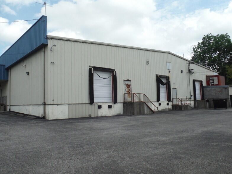 324 E Main St, Springfield, KY à vendre - Photo intérieure – Image 3 sur 36