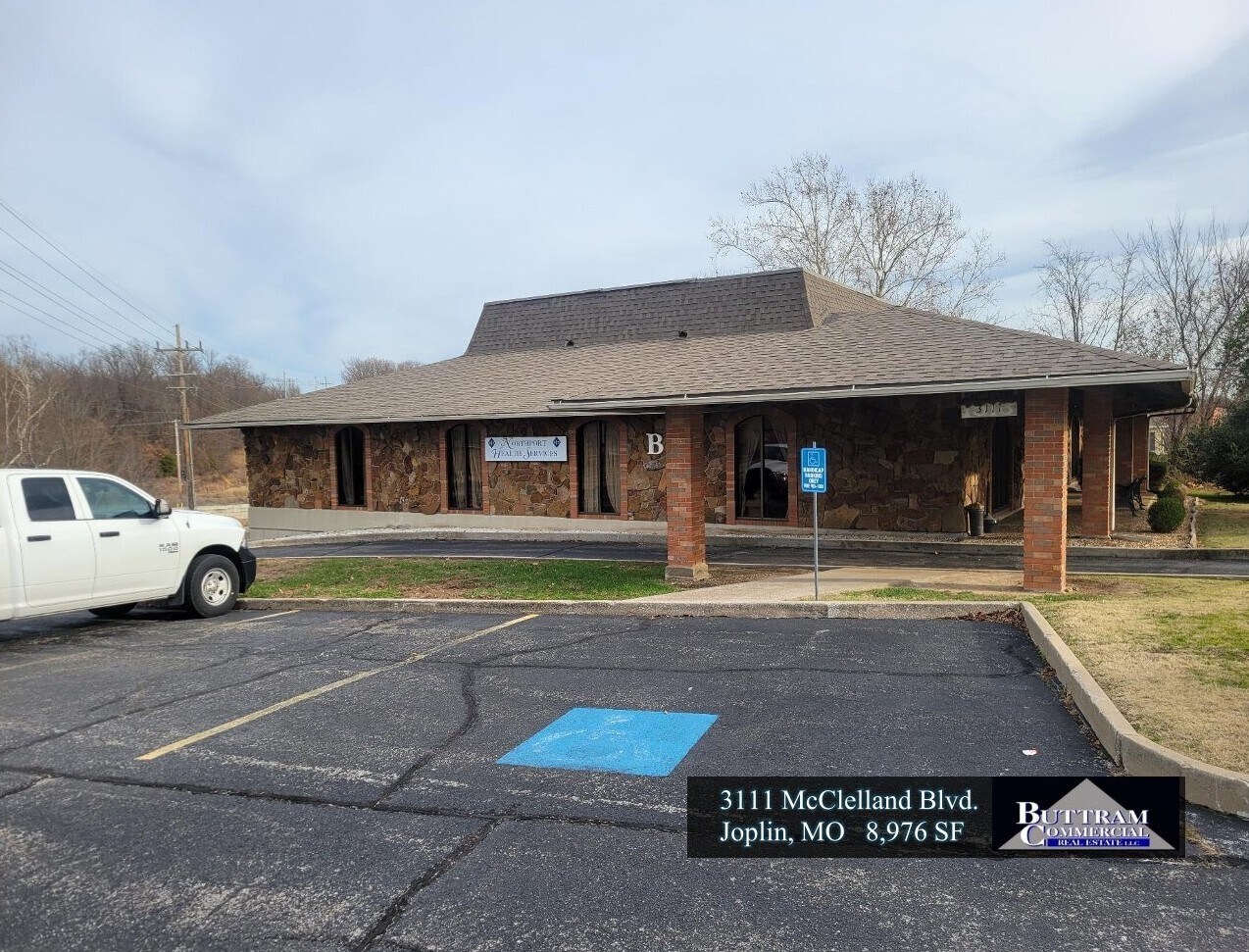 3111 McClelland Blvd., Joplin, MO à vendre Photo de l’immeuble– Image 1 sur 30