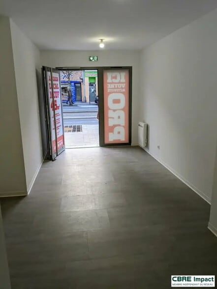 Bureau dans Reims à vendre - Photo de l’immeuble – Image 3 sur 5