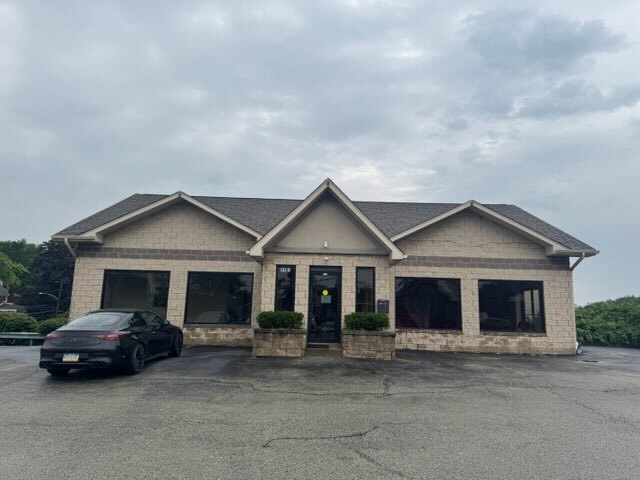 1101 Lincoln Hwy, North Versailles, PA à louer - Photo de l’immeuble – Image 3 sur 22