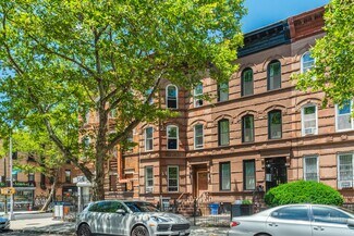 Plus de détails pour 579 Decatur St, Brooklyn, NY - Logement à vendre