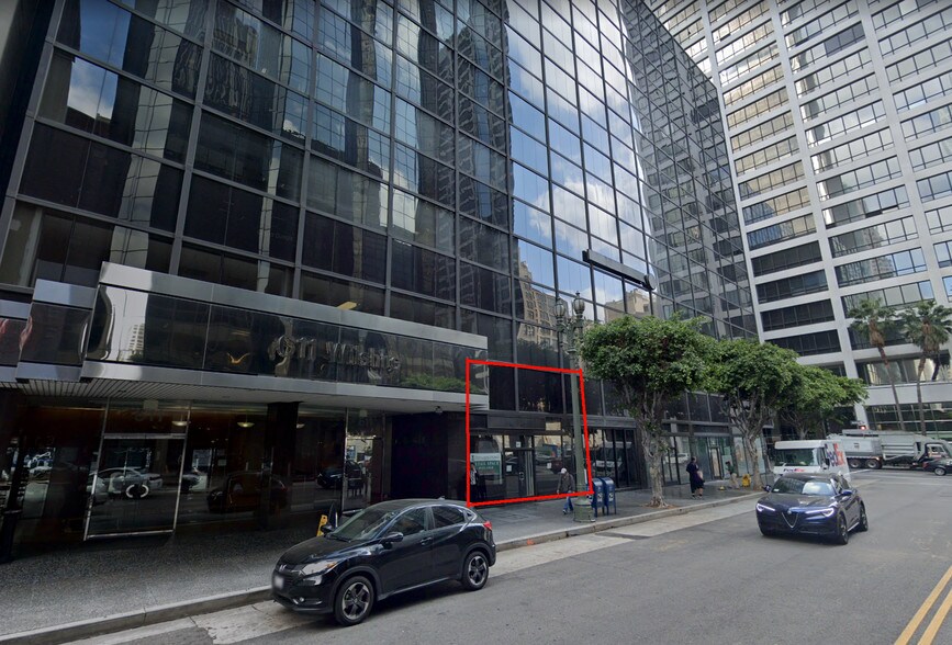 611 Wilshire Blvd, Los Angeles, CA à louer - Photo de l’immeuble – Image 1 sur 7