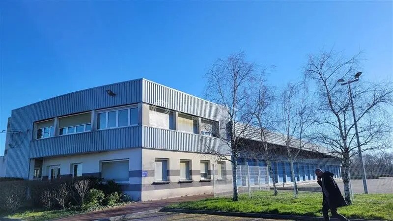Industriel/Logistique dans Saint-Aignan-Grandlieu à vendre - Photo de l’immeuble – Image 2 sur 8