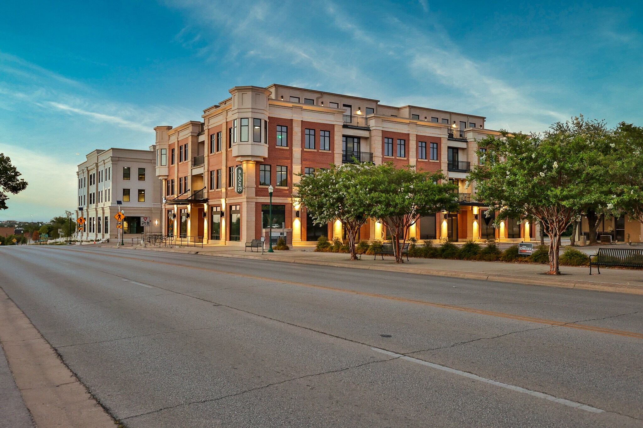 501 S Austin Ave, Georgetown, TX à louer Photo principale– Image 1 sur 5