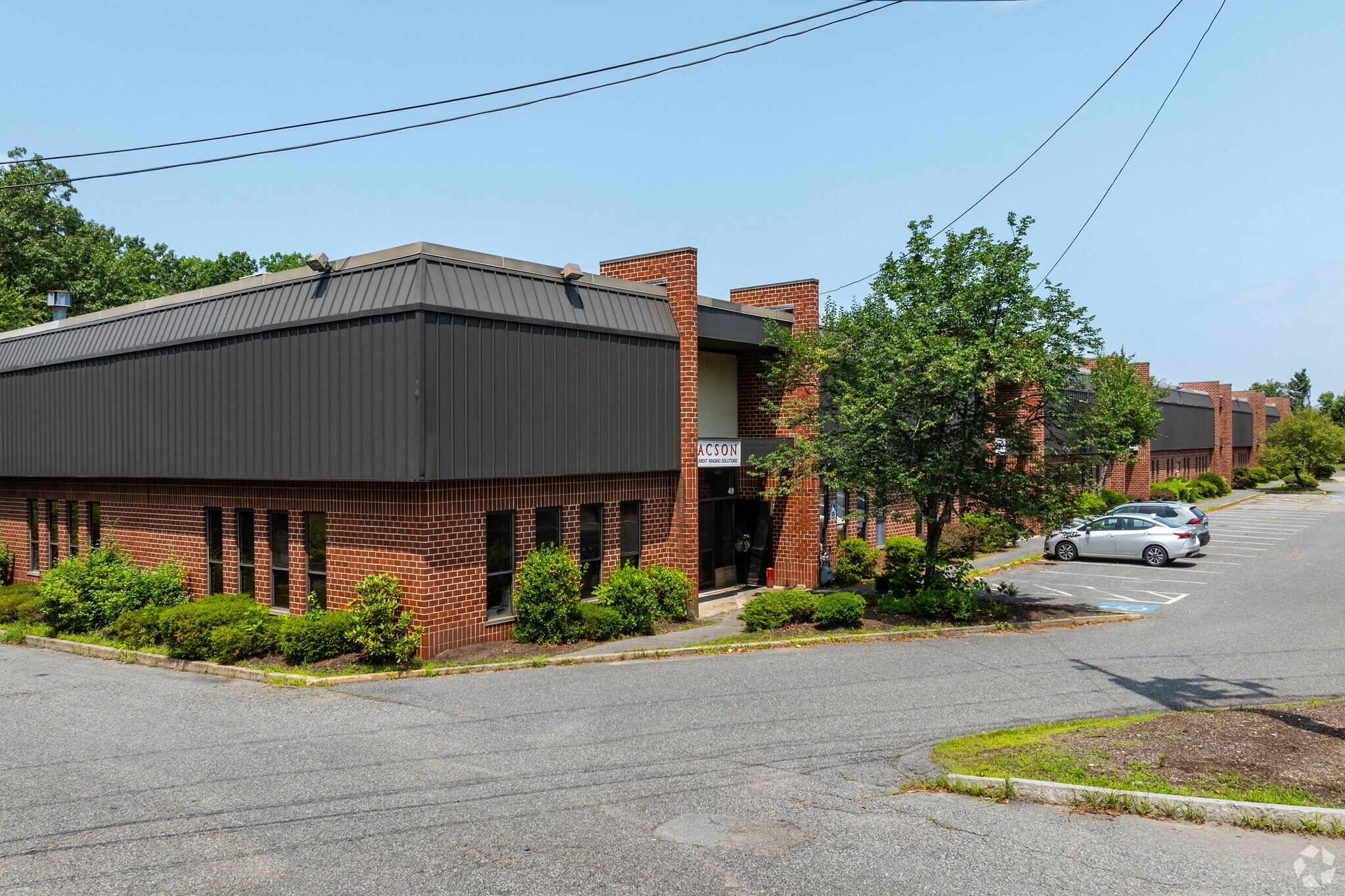 31-51 Loring Dr, Framingham, MA à louer Photo principale– Image 1 sur 19